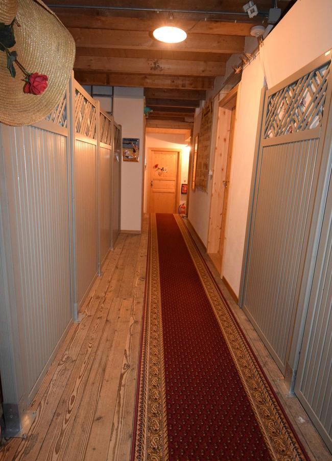 Bed & Breakfast Im Chellhof Benken  Exterior foto